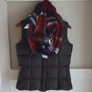 Women's Eddie Bauer goose down vest.